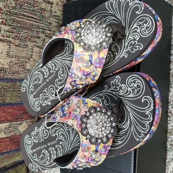 New Montana West Flip Flops Running Horses Multi Western Aztec Wedge Sandals - Picture 2 of 9